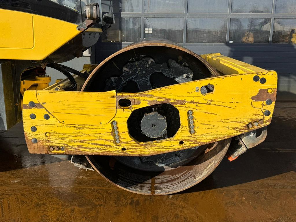 Bomag BW213D-5
