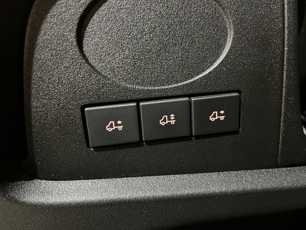 Iveco Daily 50C18 3.0 Bakwagen / Euro 6 / Zweedse Bak / Luchtvering / Airco / Cruise Control / CarPlay / C-Rijbewijs / 59.400 KM !!