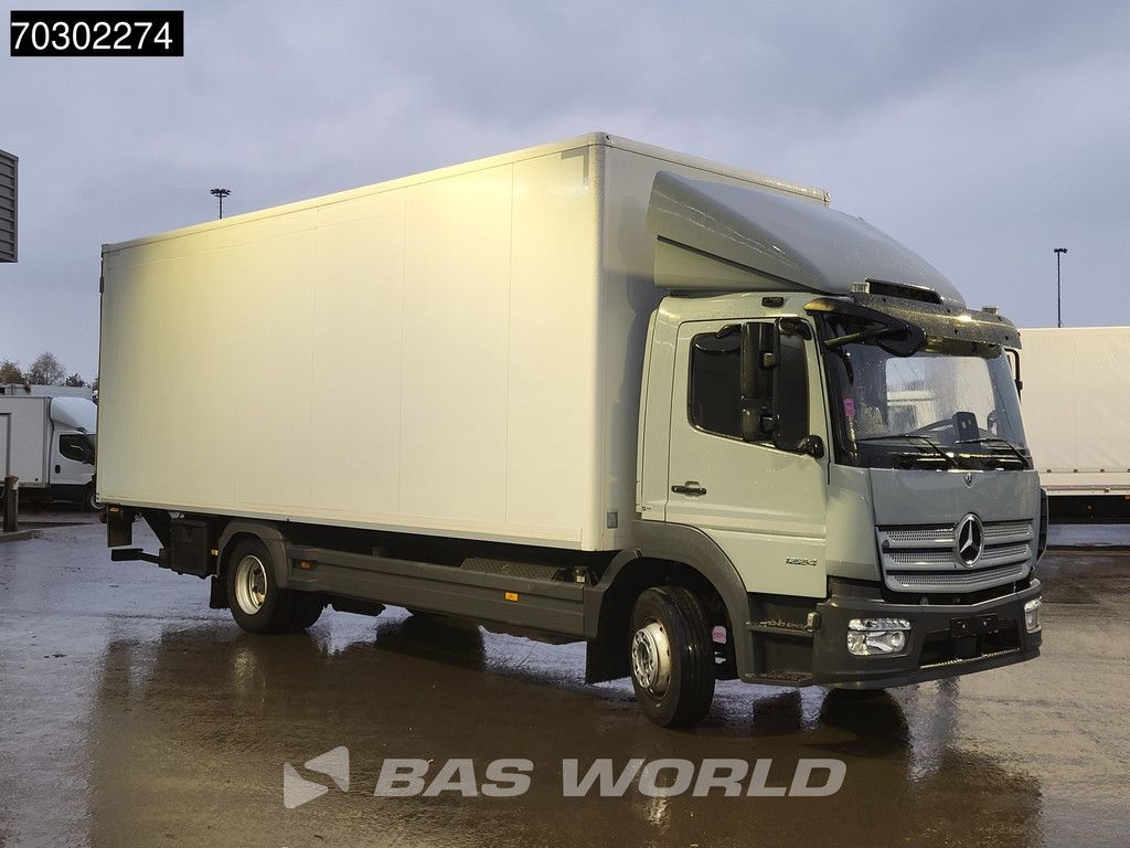Mercedes Atego Atego 1224 4X2 6-Cylinder 12t Automatic Tail Gate Euro 6