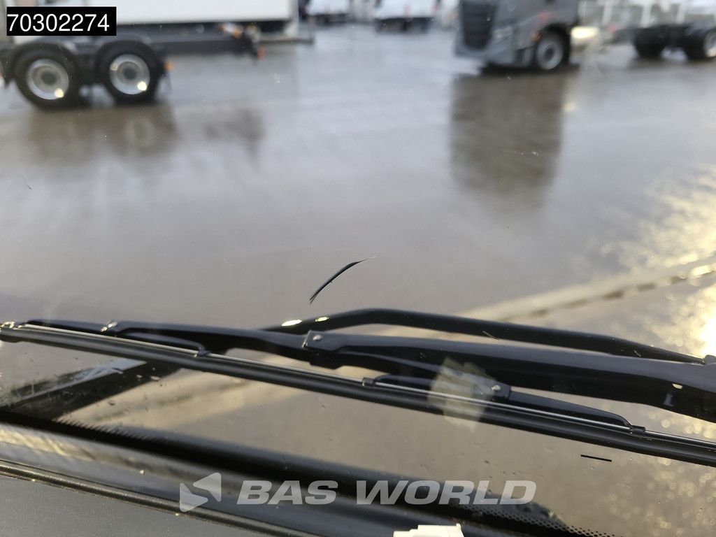 Mercedes Atego Atego 1224 4X2 6-Cylinder 12t Automatic Tail Gate Euro 6