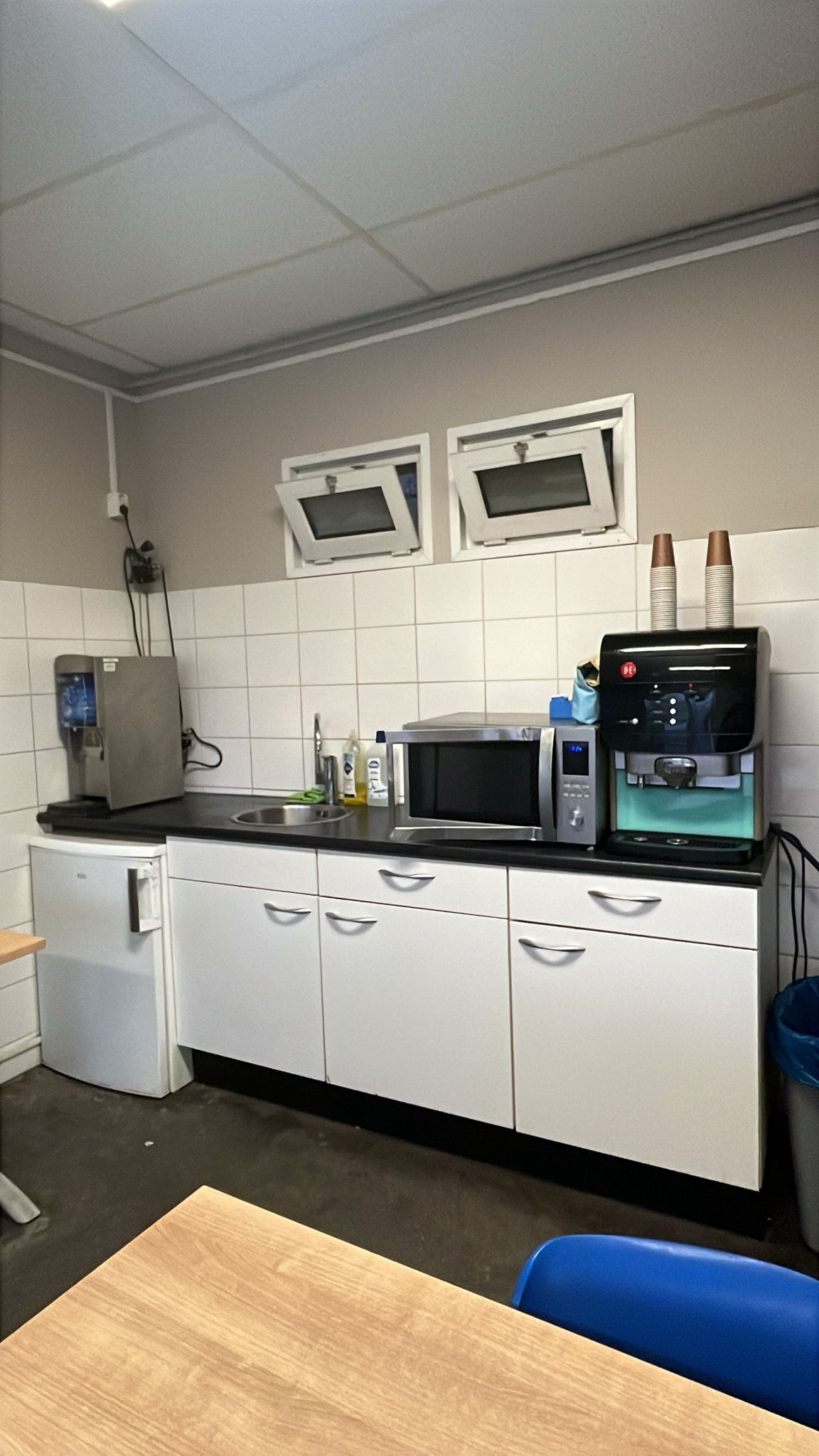 Kantine-units, geschakelde units, kantoorunits, woonunits 4 stuk