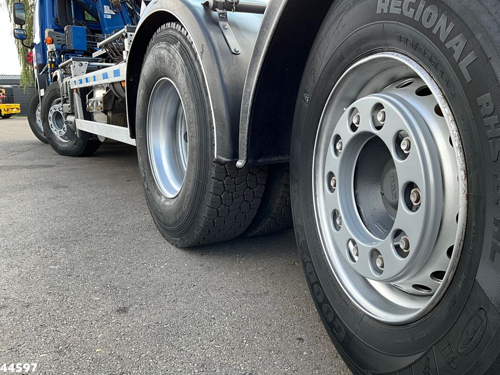 DAF FAX 85 CF 360 8x2 Euro 5 Hiab 16 Tonmeter laadkraan