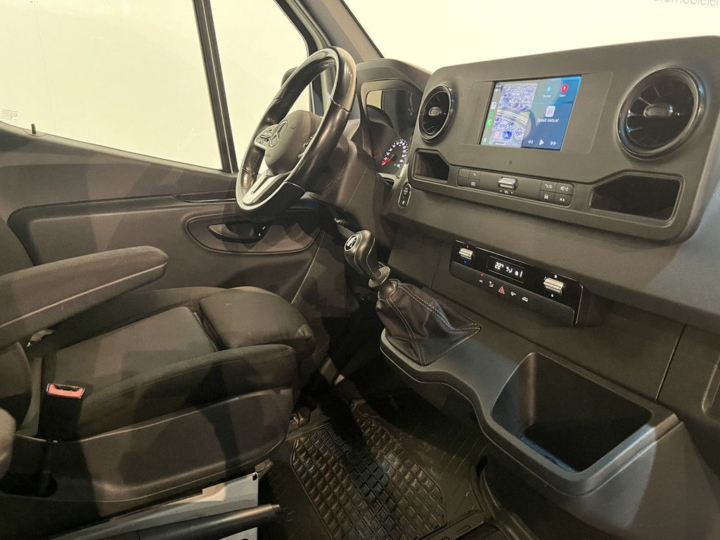 Mercedes-Benz Sprinter 317 CDI L2 RWD DC Dubbel Cabine Open Laadbak / Euro 6 / Trekhaak 3500 KG / Airco / Cruise Control / CarPlay / DC 6 Pers. / 82.000 KM !!