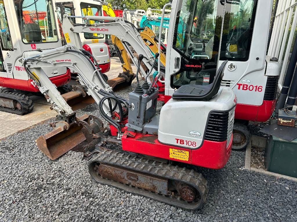 Takeuchi TB108