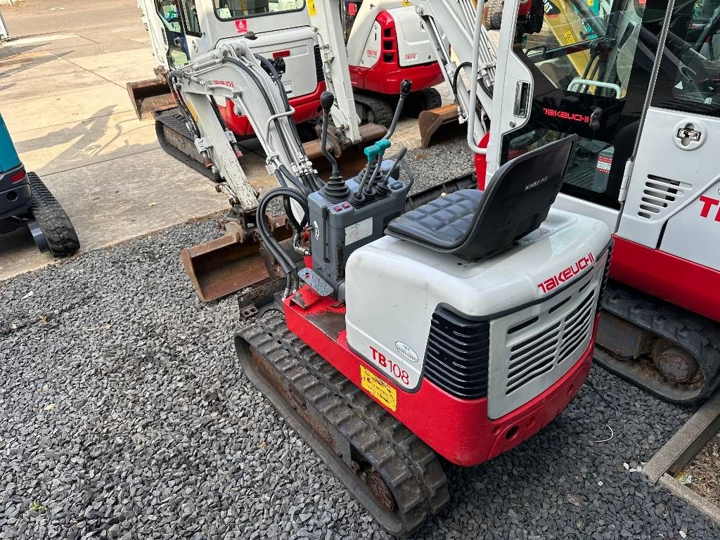 Takeuchi TB108