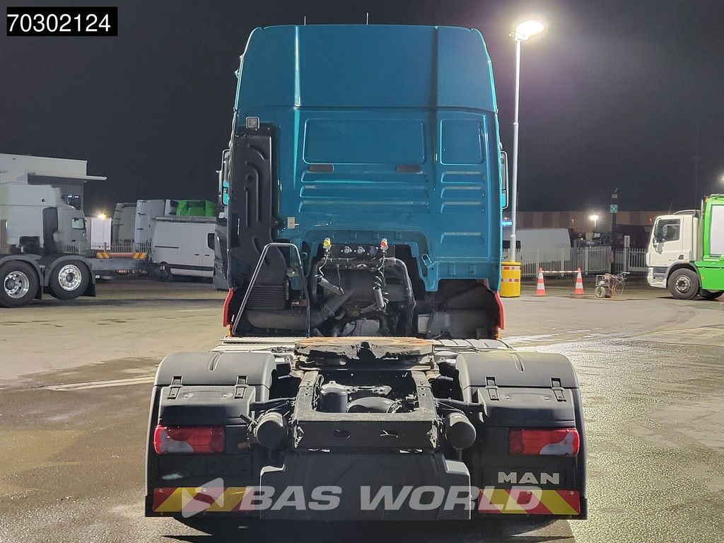 MAN TGX 18.500 6X2 XXL Mega 2xTanks Liftachse