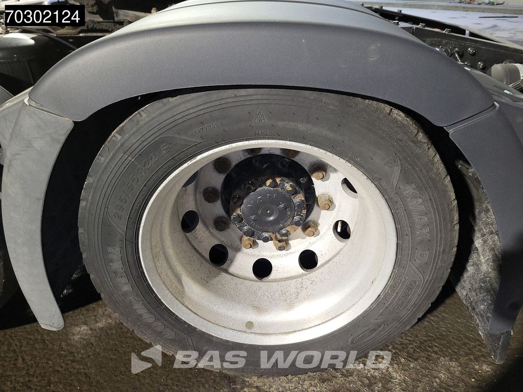 MAN TGX 18.500 6X2 XXL Mega 2xTanks Liftachse