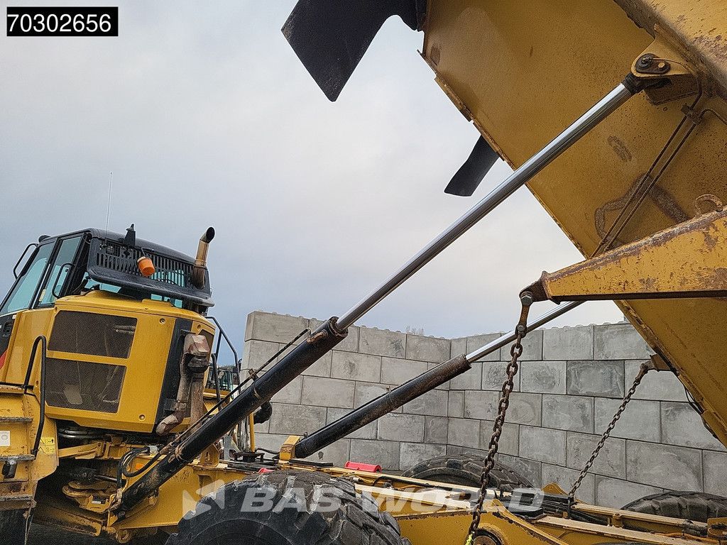 Caterpillar 730 C Tail gate