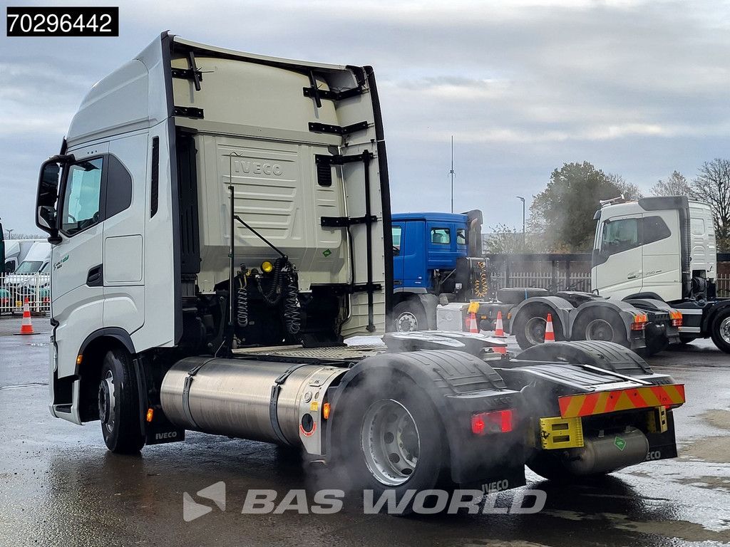 Iveco S-Way S-Way 460 4X2 LNG! Retarder 2X Tanks
