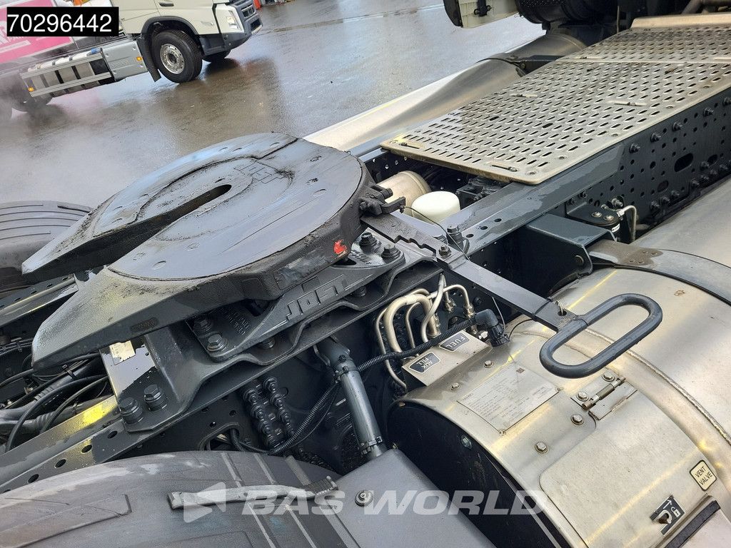 Iveco S-Way S-Way 460 4X2 LNG! Retarder 2X Tanks