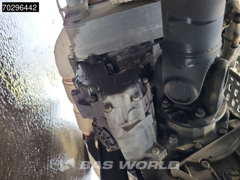 Iveco S-Way S-Way 460 4X2 LNG! Retarder 2X Tanks