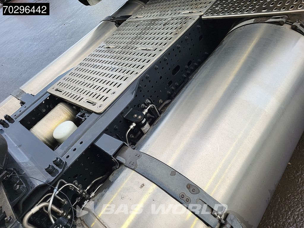 Iveco S-Way S-Way 460 4X2 LNG! Retarder 2X Tanks