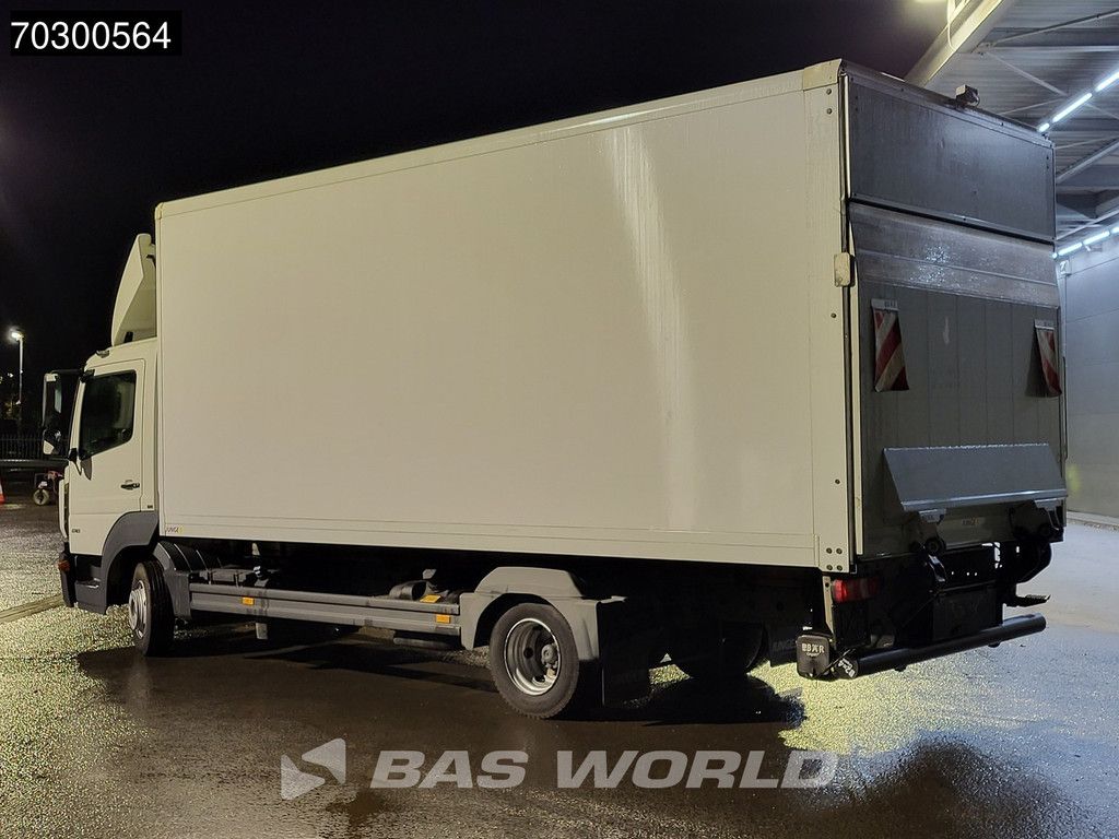Mercedes Atego 818 4X2 8tonner 1500kg Ladebordwand Automatic Euro 6