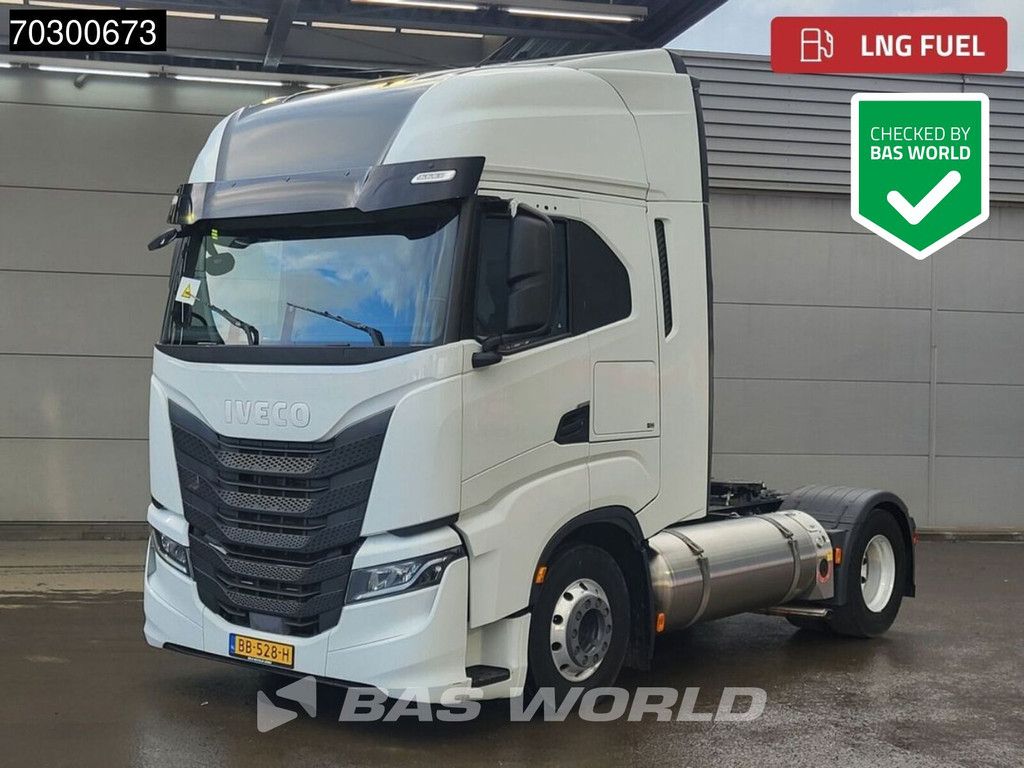 Iveco S-Way NP 460 4X2 LNG! Retarder Standairco 2xTanks Navi LED Euro 6