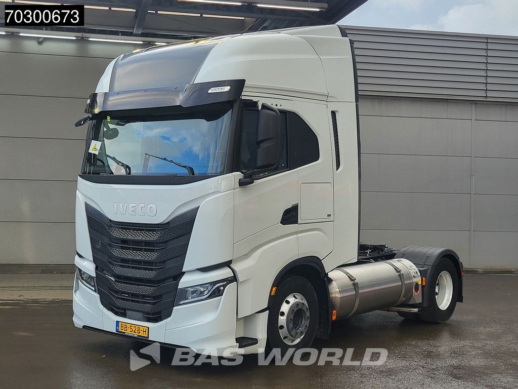 Iveco S-Way NP 460 4X2 LNG! Retarder Standairco 2xTanks Navi LED Euro 6