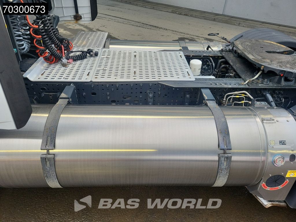 Iveco S-Way NP 460 4X2 LNG! Retarder Standairco 2xTanks Navi LED Euro 6