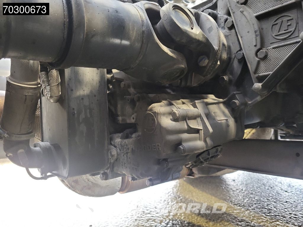 Iveco S-Way NP 460 4X2 LNG! Retarder Standairco 2xTanks Navi LED Euro 6