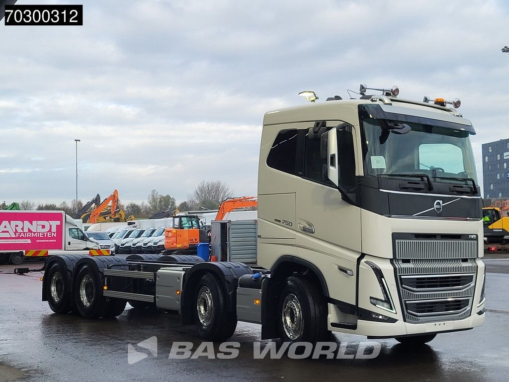 Volvo FH16 FH16 750 8X4 NEW 8x4 chassis! Air suspension Big-Axle Automatic VEB+ Euro 6