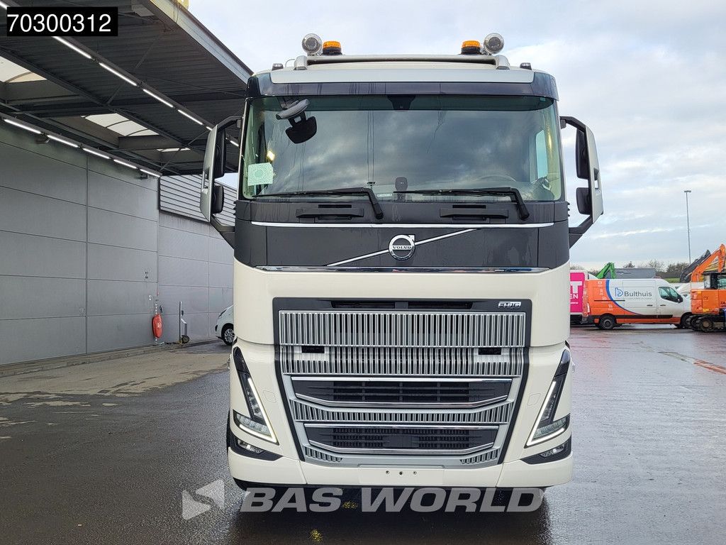 Volvo FH16 FH16 750 8X4 NEW 8x4 chassis! Air suspension Big-Axle Automatic VEB+ Euro 6