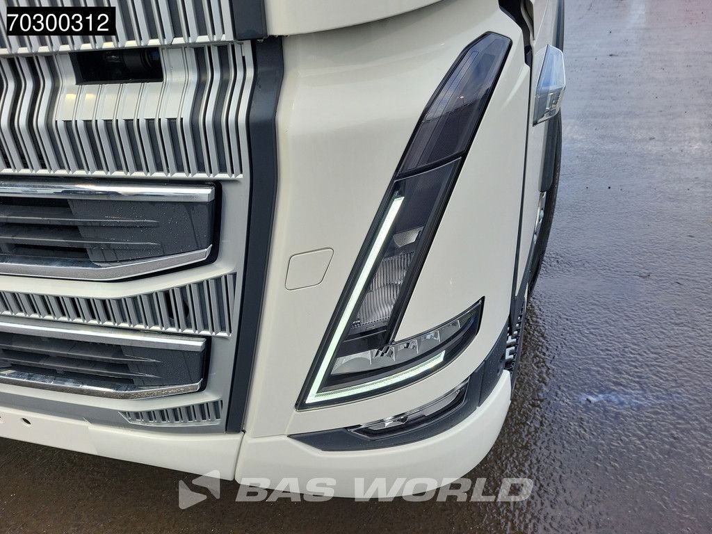 Volvo FH16 FH16 750 8X4 NEW 8x4 chassis! Air suspension Big-Axle Automatic VEB+ Euro 6