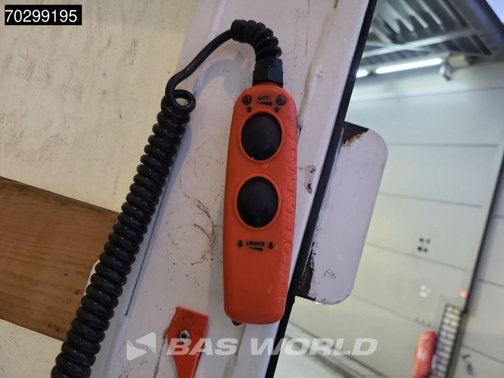 MAN TGL 12.250 4X2 Low Mileage! 12tonner 1500kg Ladebordwand Automatic Euro 6