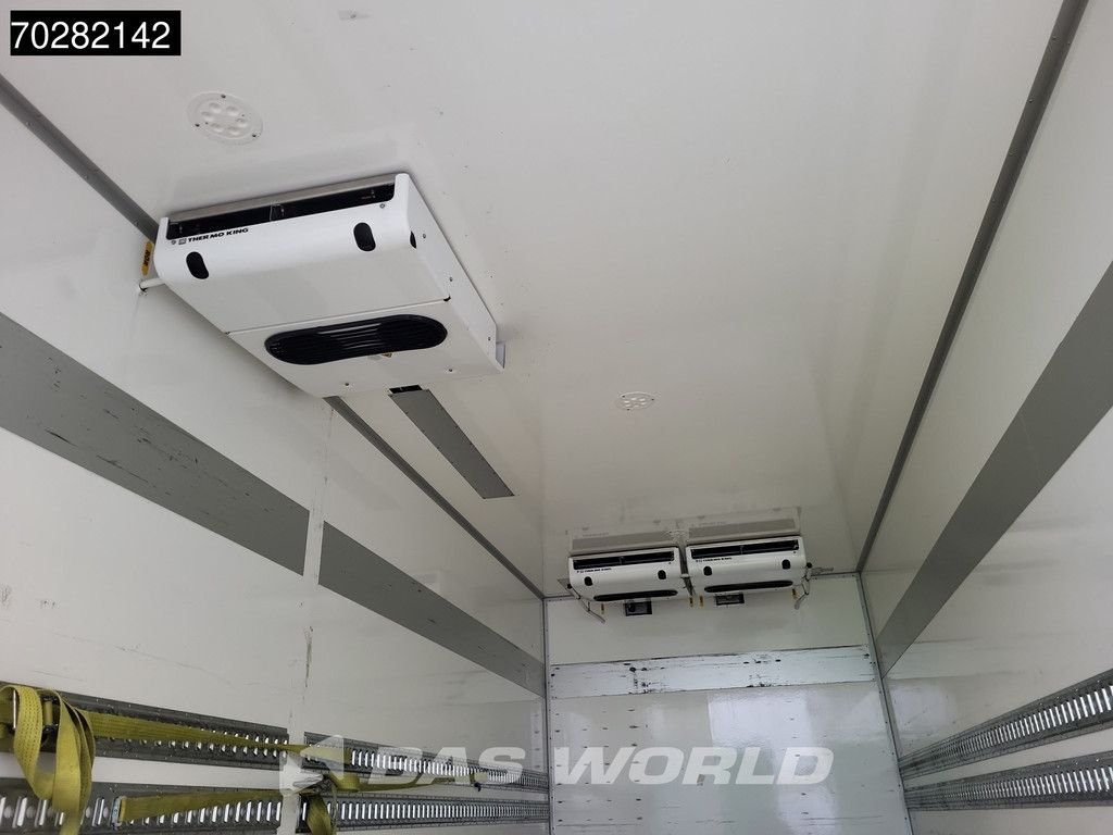 Mercedes Atego Atego 1524 4X2 16tonner Thermo King T-1200R 1500kg Ladebordwand Euro 6