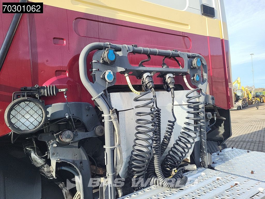 Scania R520 4X2 3-Pedals Retarder PTO 2x Tanks Full-Air Alcoa