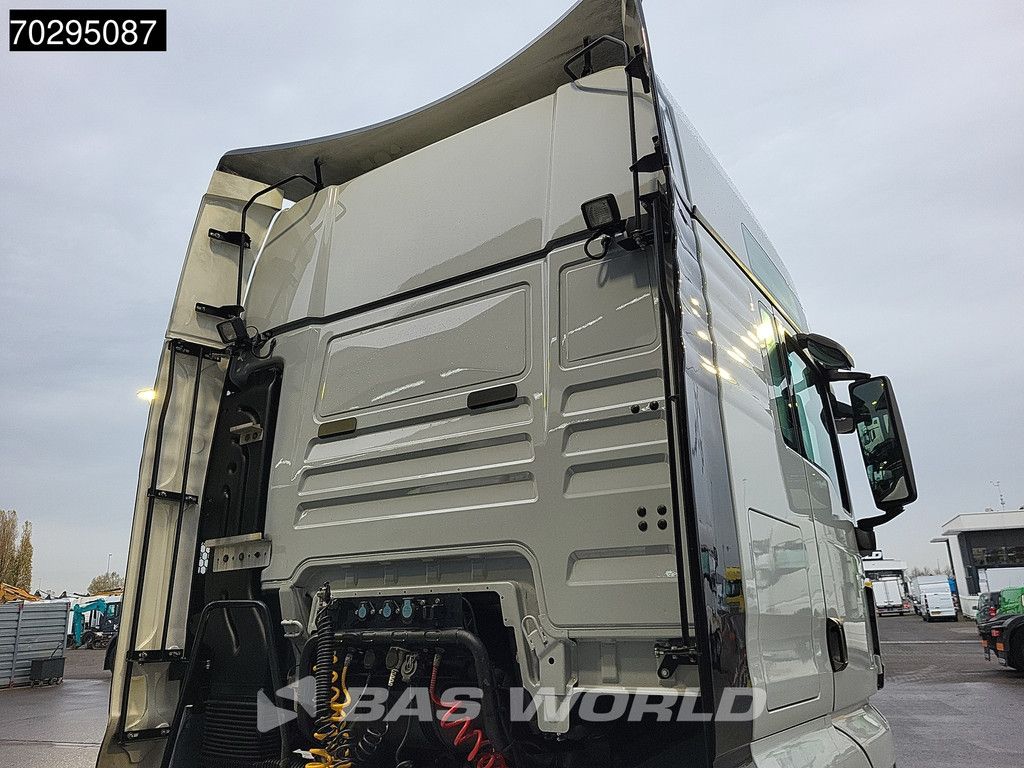 MAN TGX 18.500 4X2 XXL Mega Retarder 2x Tanks Full-Air