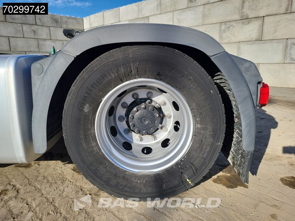 MAN TGX 18.460 4X2 XLX Retarder 2xTanks Standklima ACC Euro 6