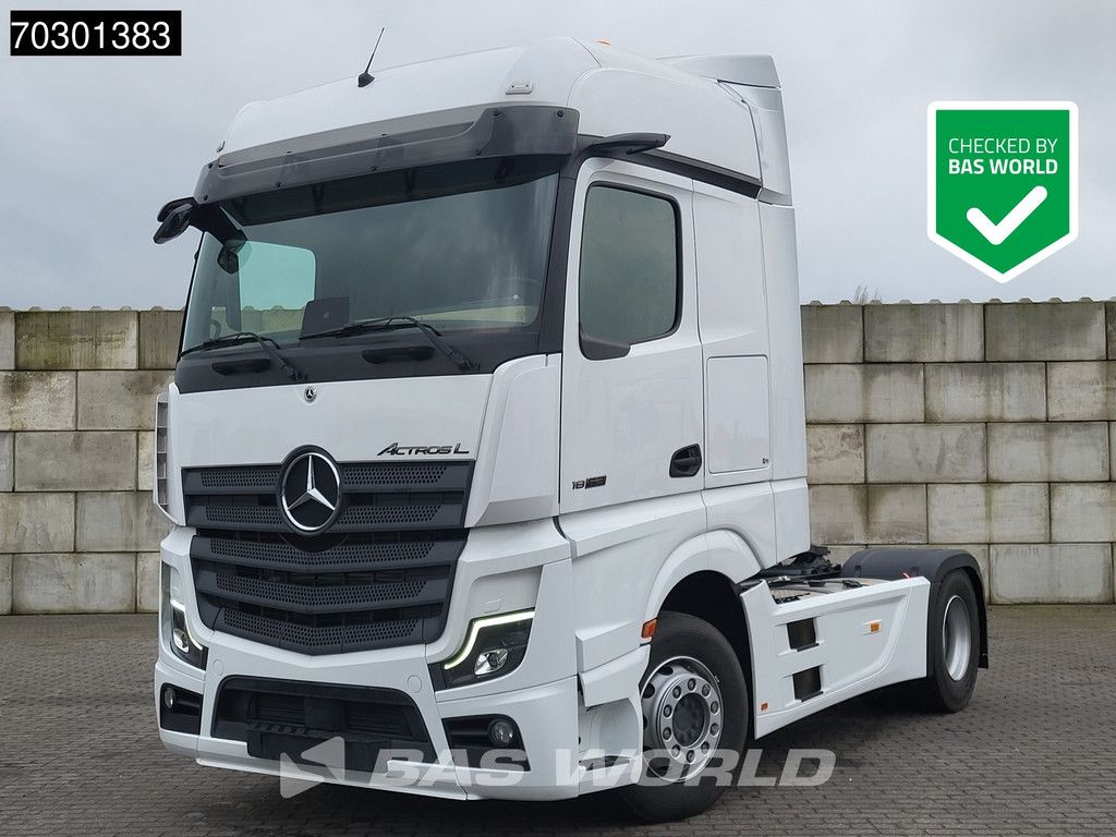 Mercedes Actros Actros 1863 4X2 BigSpace Retarder 2x Tanks