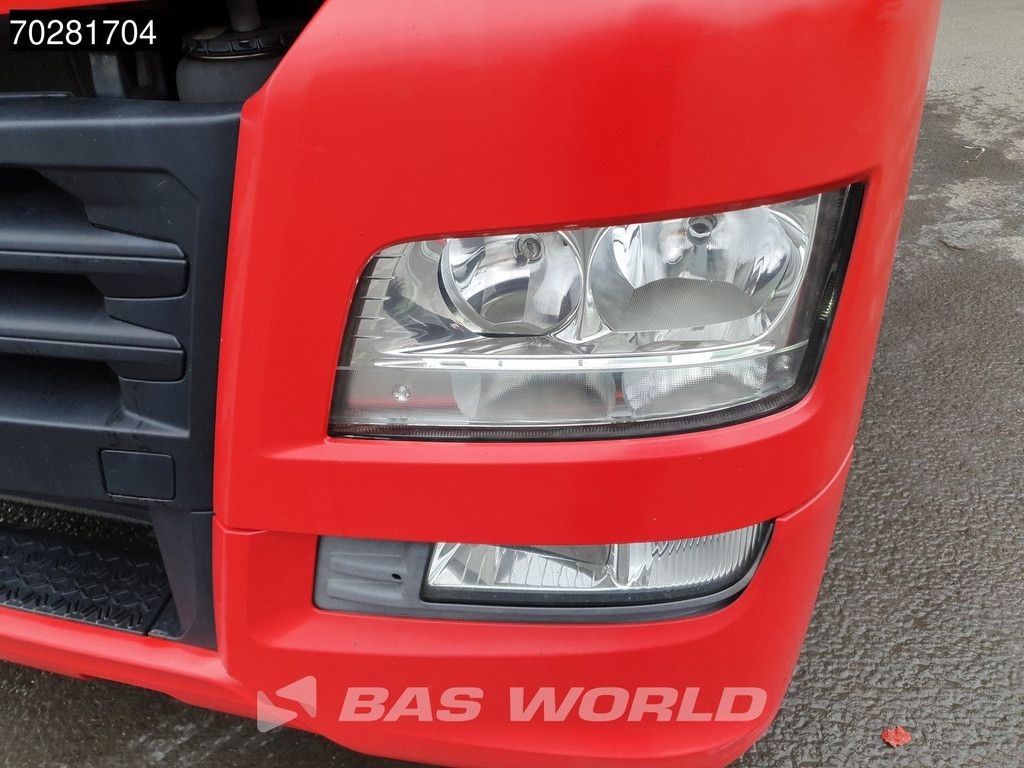 MAN TGX TGX 18.460 4X2 Retarder 2x Tanks XXL ACC Euro 6