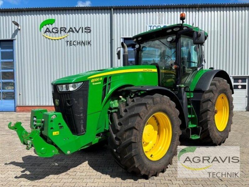 John Deere 8320 R