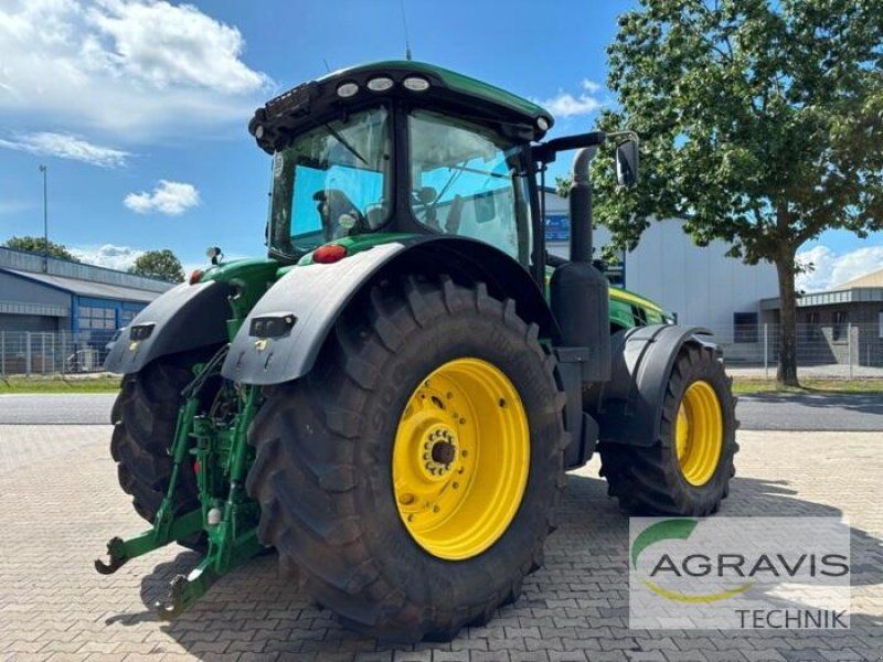 John Deere 8320 R