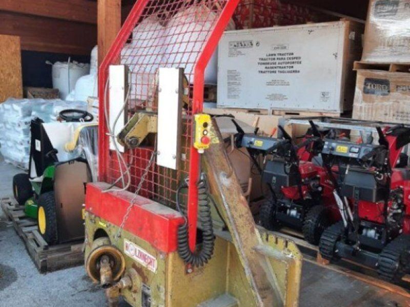 Holzknecht HS 206 BUE