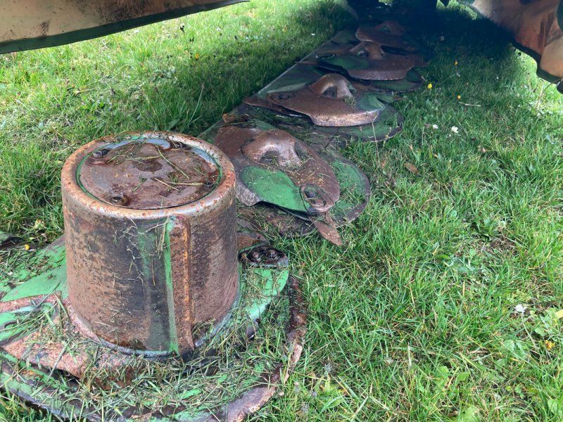 Krone Easy Cut B 890