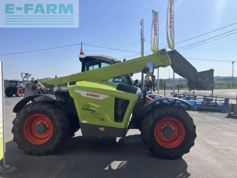 Claas scorpion 741