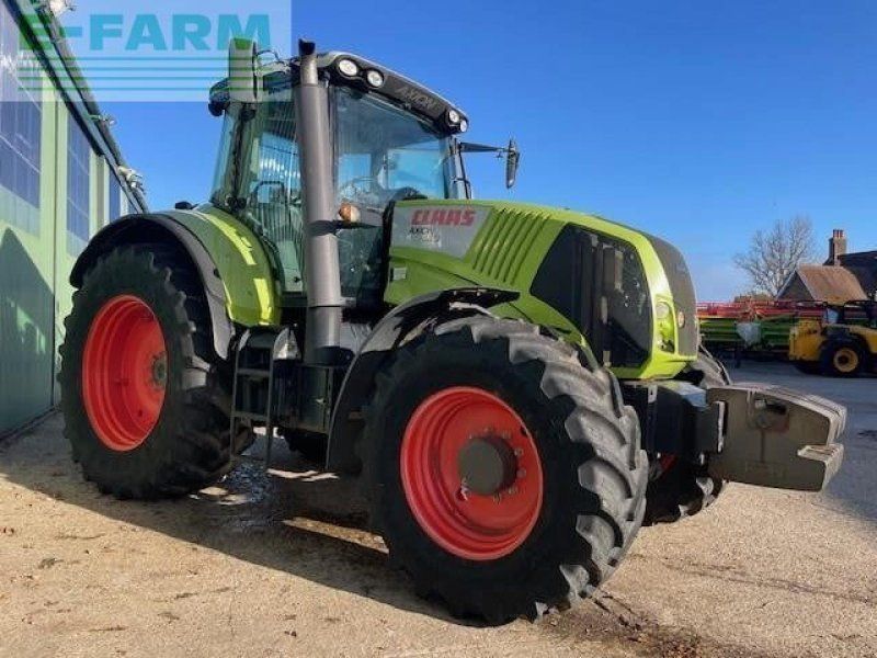 Claas AXION 810