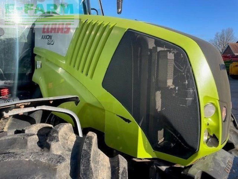 Claas AXION 810