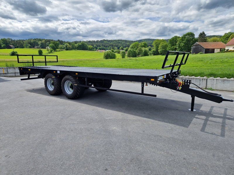 Dinapolis 8,0m Ballenwagen Hydraulisch absenkbare Rampen Druckluft LED