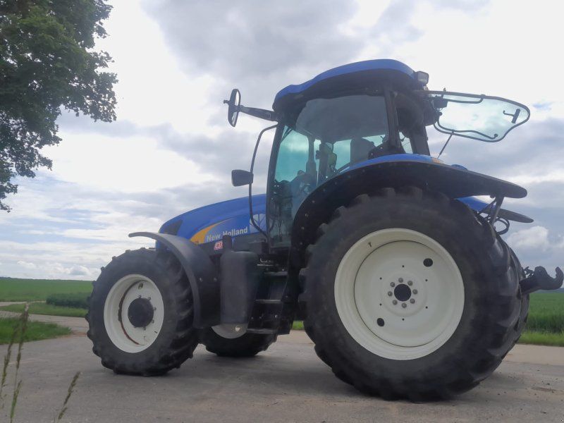 New Holland TSA 125