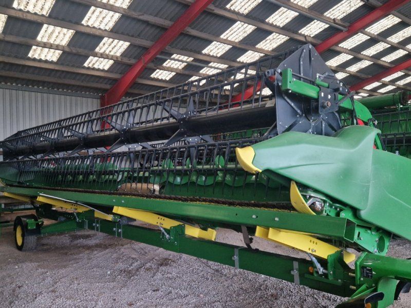 John Deere T670 Raupe mit 730FD