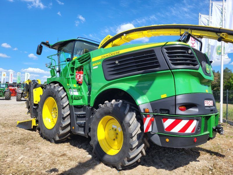 John Deere 9500