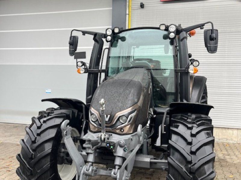 Valtra G125V