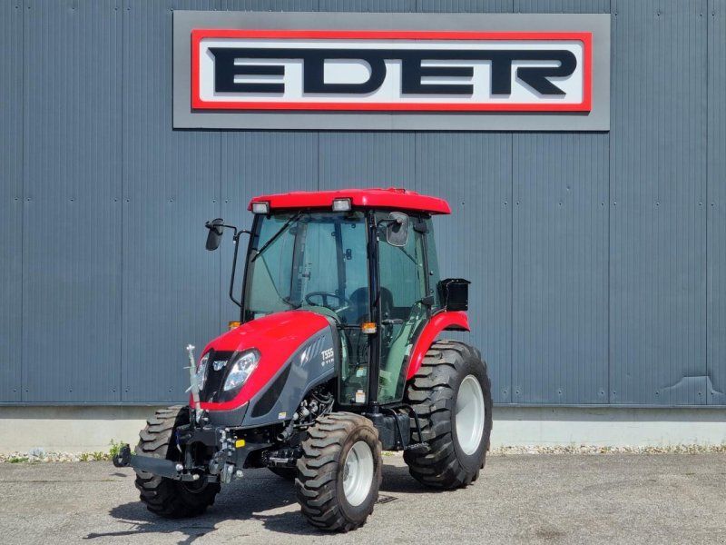 TYM T555 SH mit Fronthydraulik