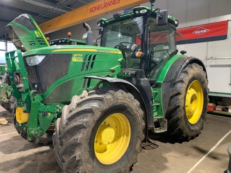 John Deere 6175R