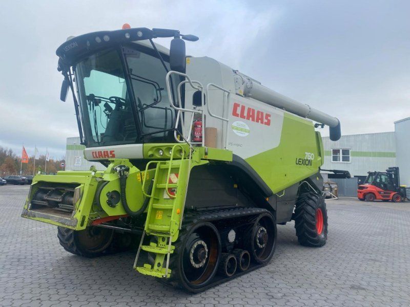 Claas Lion 760 TT + V1050