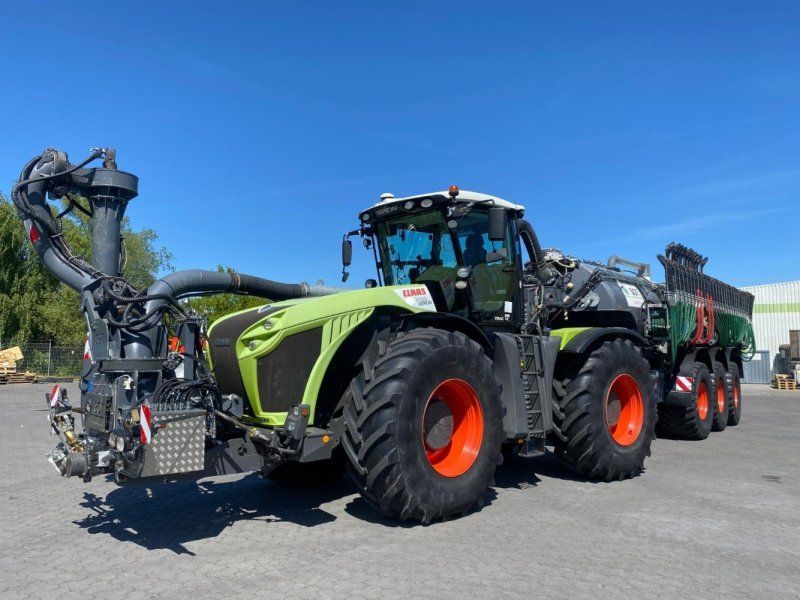 Claas Xerion 4000 Trac VC + SGT 30000 + VOGELSANG 30 M