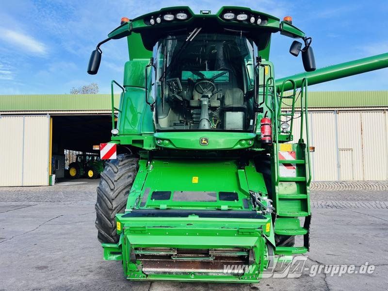 John Deere T660