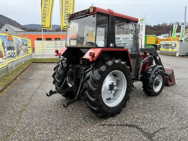 Case IH 833 A