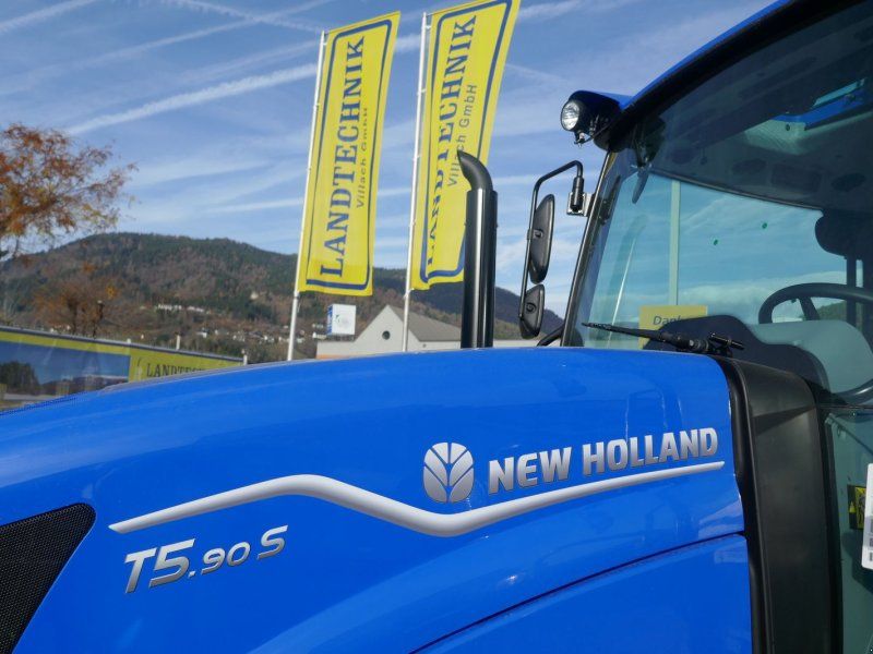 New Holland T5.90S